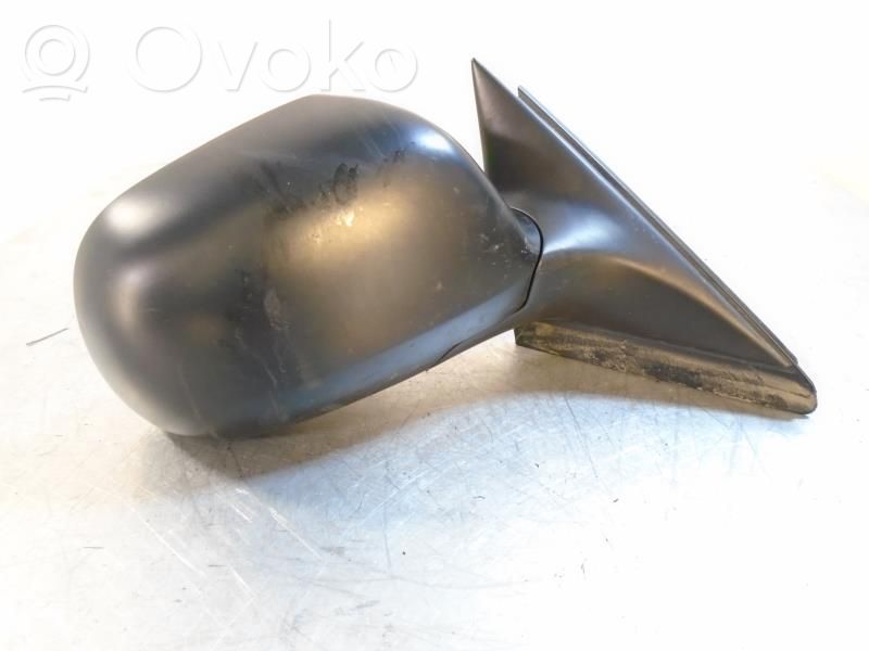 Audi A4 S4 B5 8D Manualne lusterko boczne drzwi przednich 
