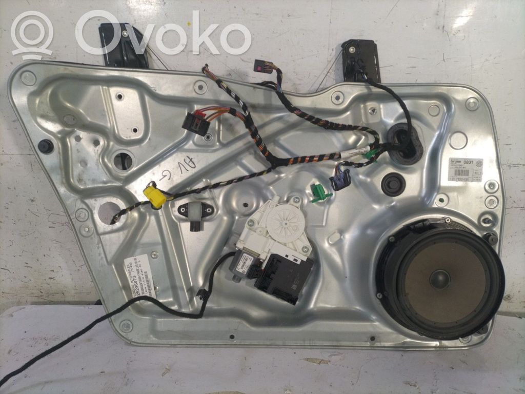 Volkswagen Tiguan Macara ușă față cu motor 