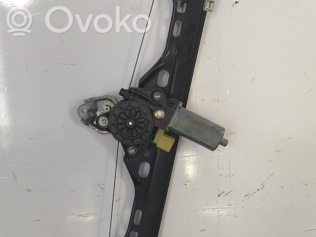 Mercedes-Benz C W203 Alzacristalli della portiera posteriore con motorino