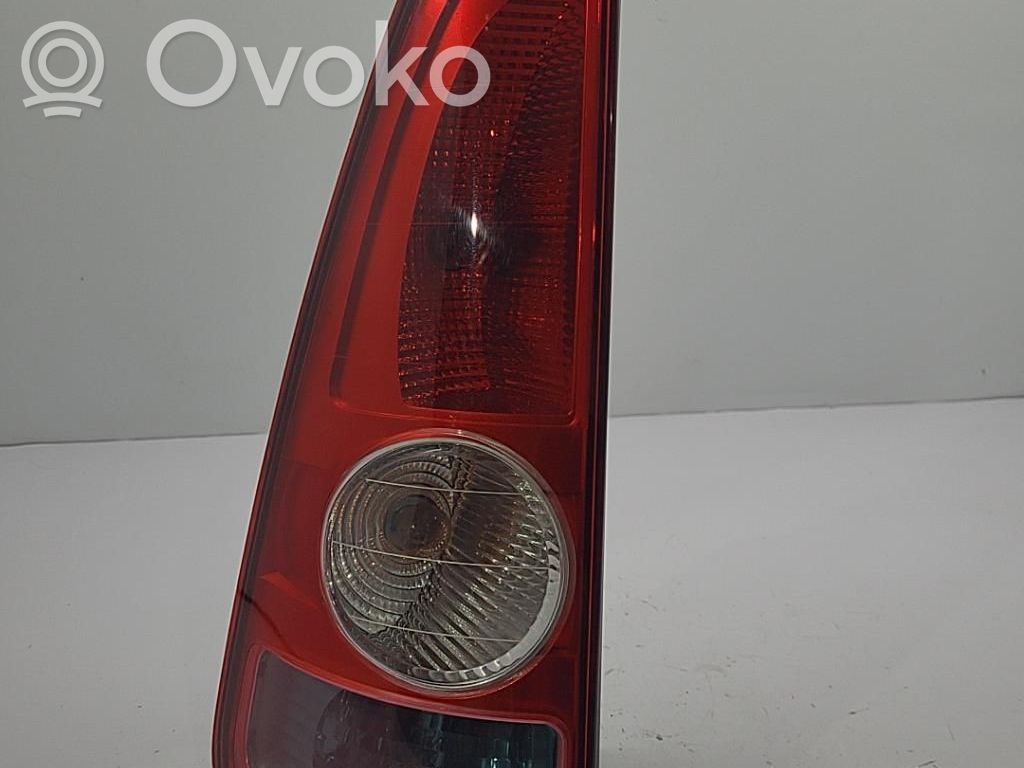 Lampa tylna   8200027153