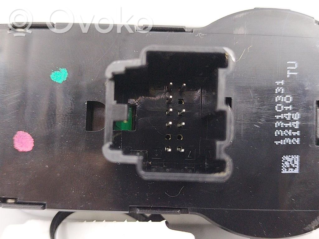 Interruptor de luz   13249511