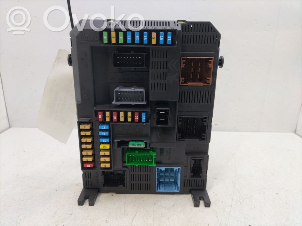 Peugeot 2008 I BSM Control unit 