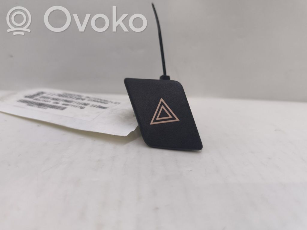 Toyota Yaris Interruttore luci di emergenza