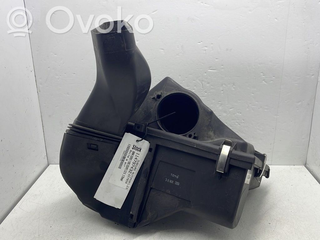 BMW 1 E82 E88 Air filter box 
