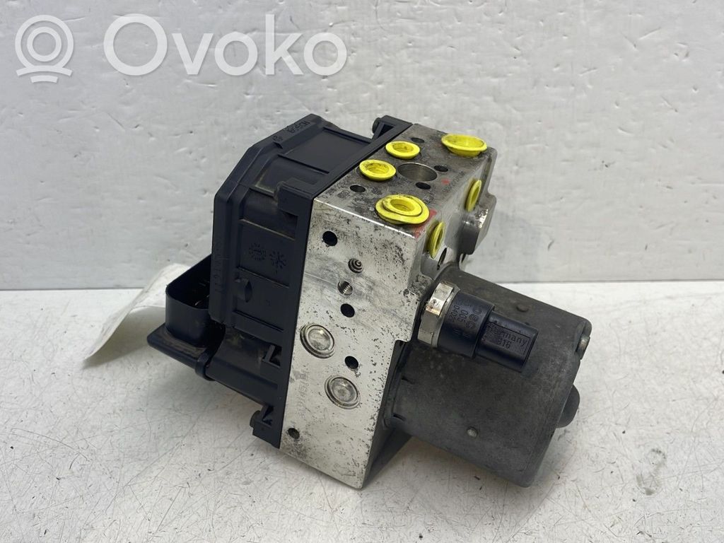 Toyota Corolla Verso E121 Bomba de ABS 