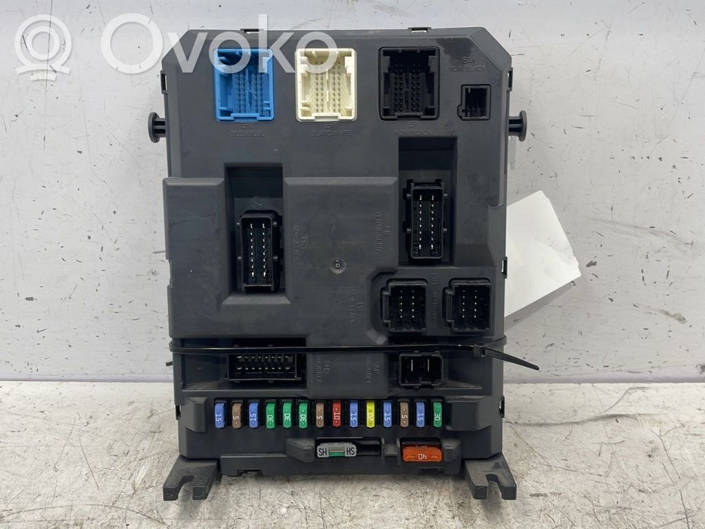 Peugeot 207 BSM Control unit 