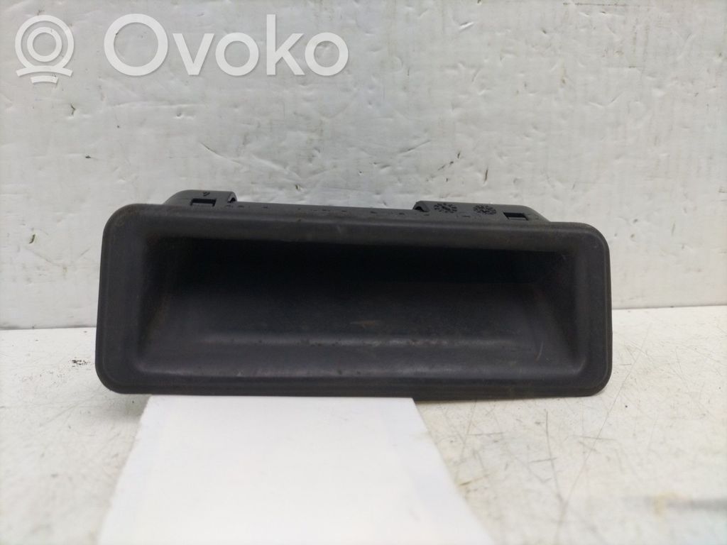 BMW 5 E60 E61 Tailgate opening switch 