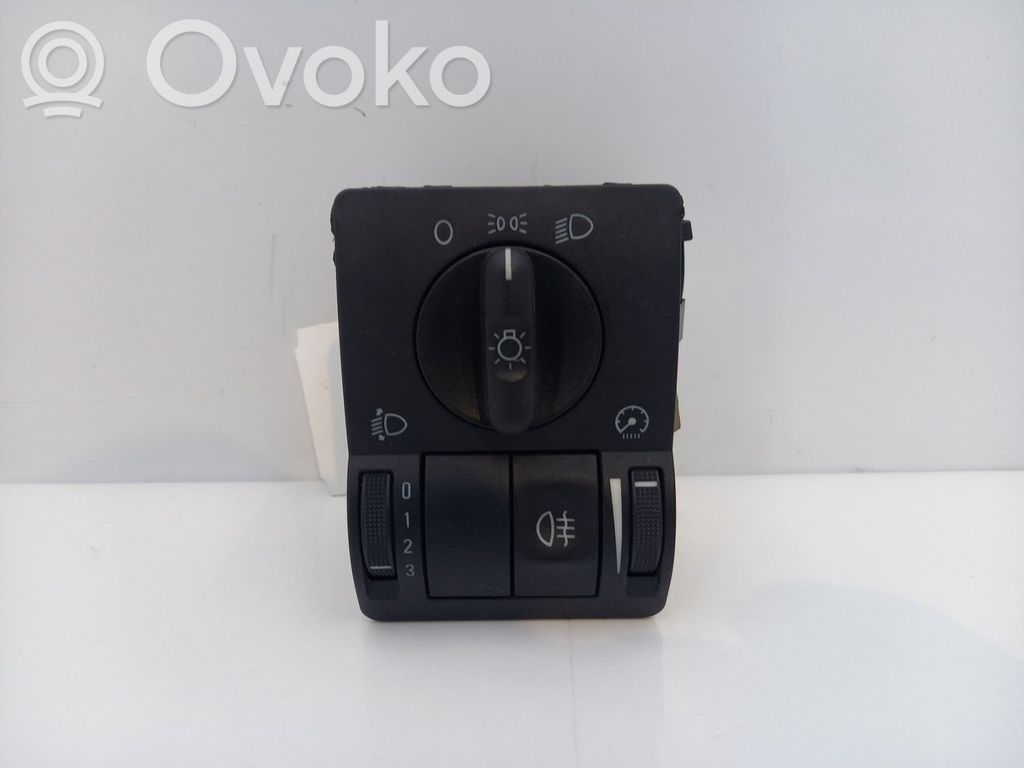 Opel Corsa C Light switch 