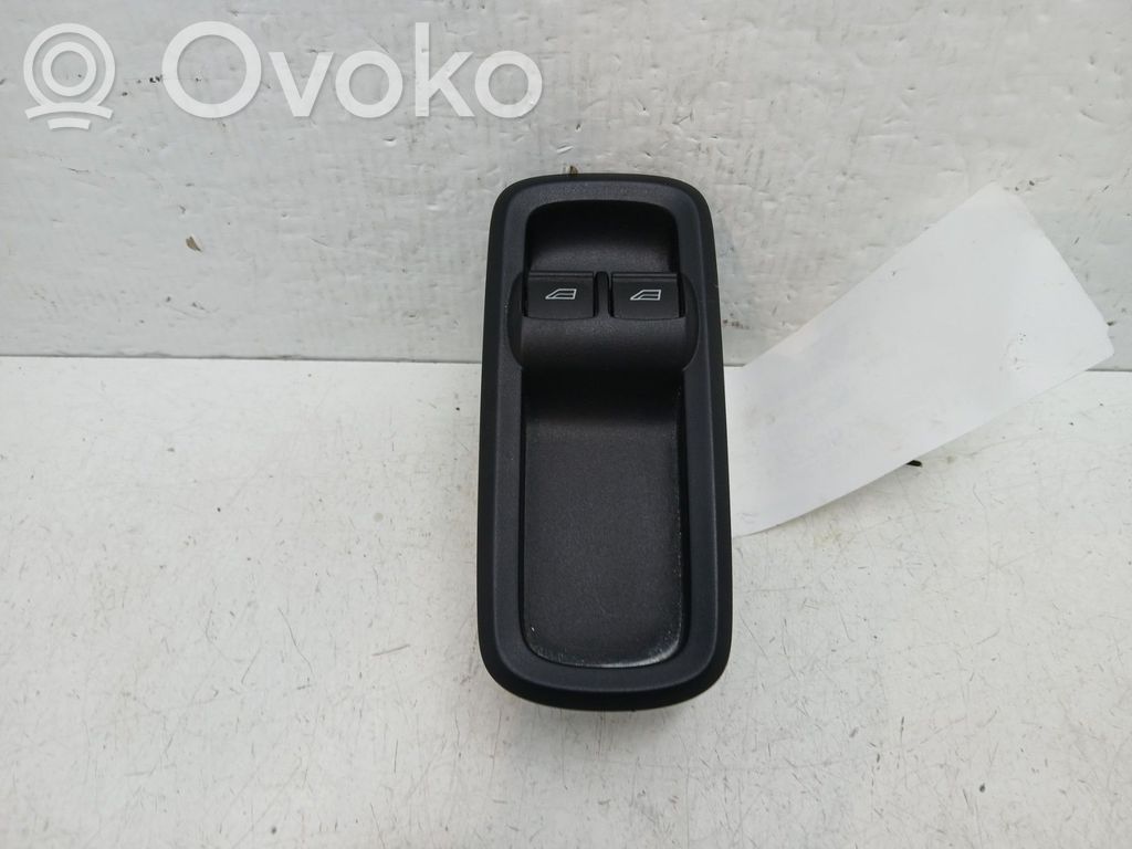 Ford Ka Electric window control switch 