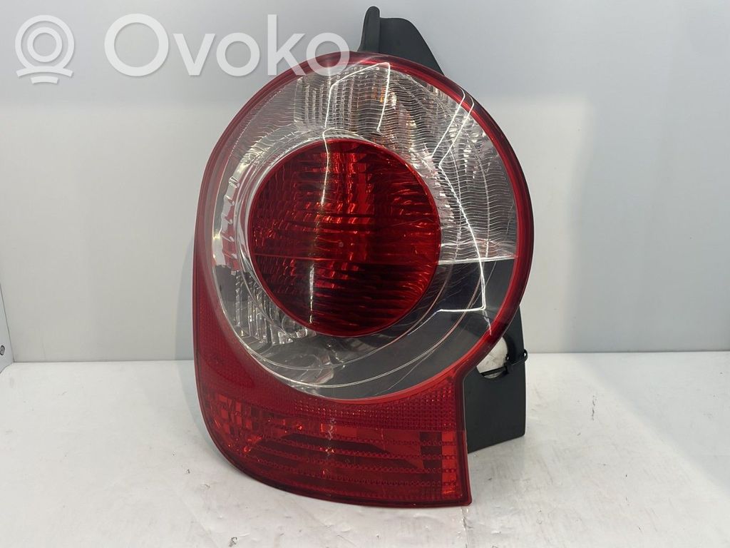 Rear/tail lights   8200655992
