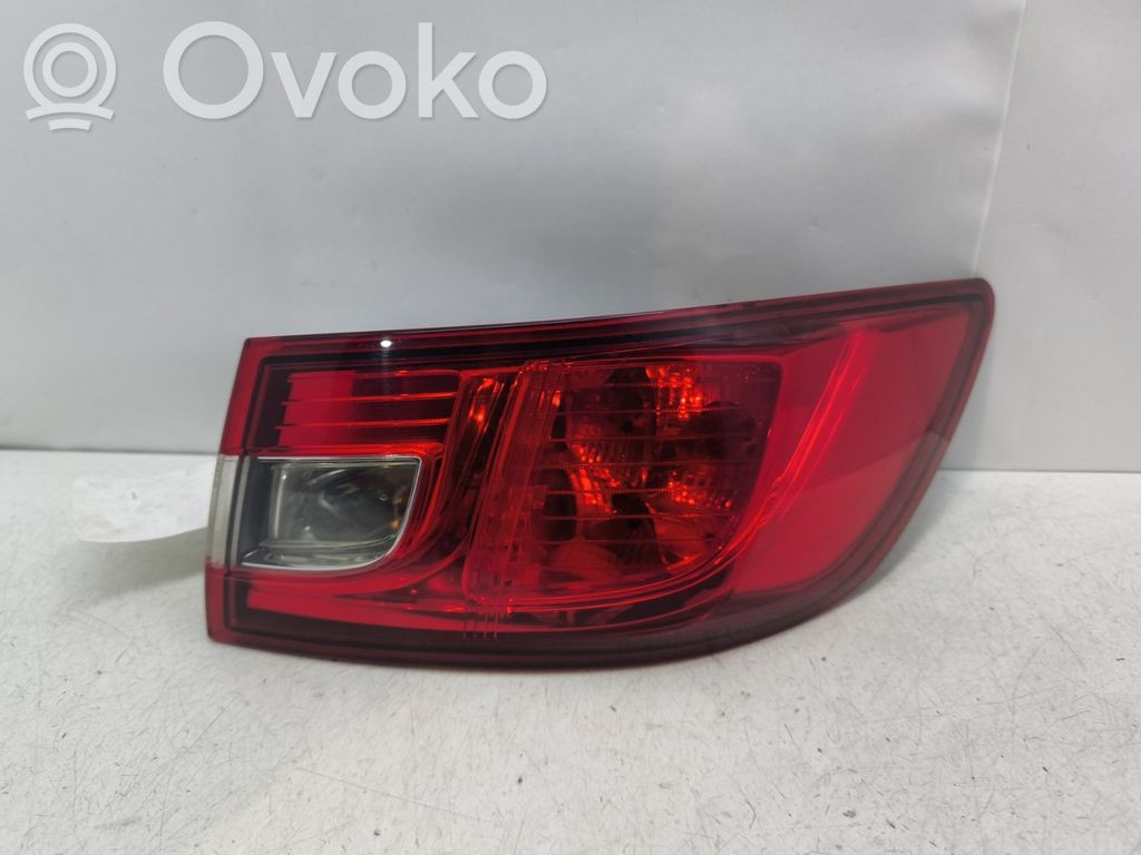 Renault Clio IV Lampa tylna 