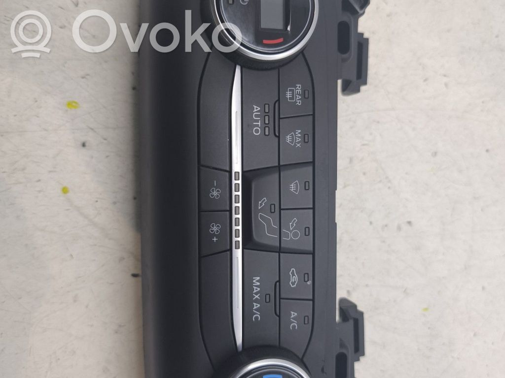 Ford Focus Climate control unit 