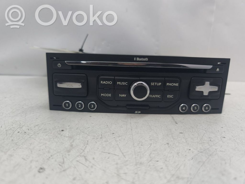 Panel / Radioodtwarzacz CD/DVD/GPS   96751717XT
