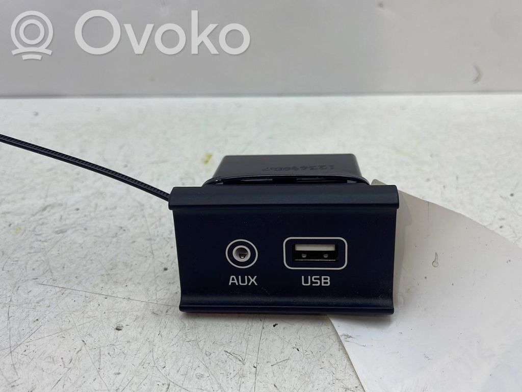 KIA Sportage Connettore plug in USB 