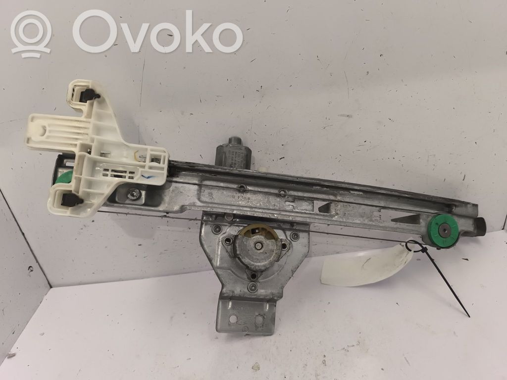 Regulador de puerta trasera con motor