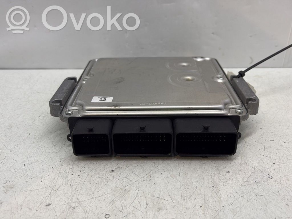 Renault Trafic III (X82) Engine control unit/module 