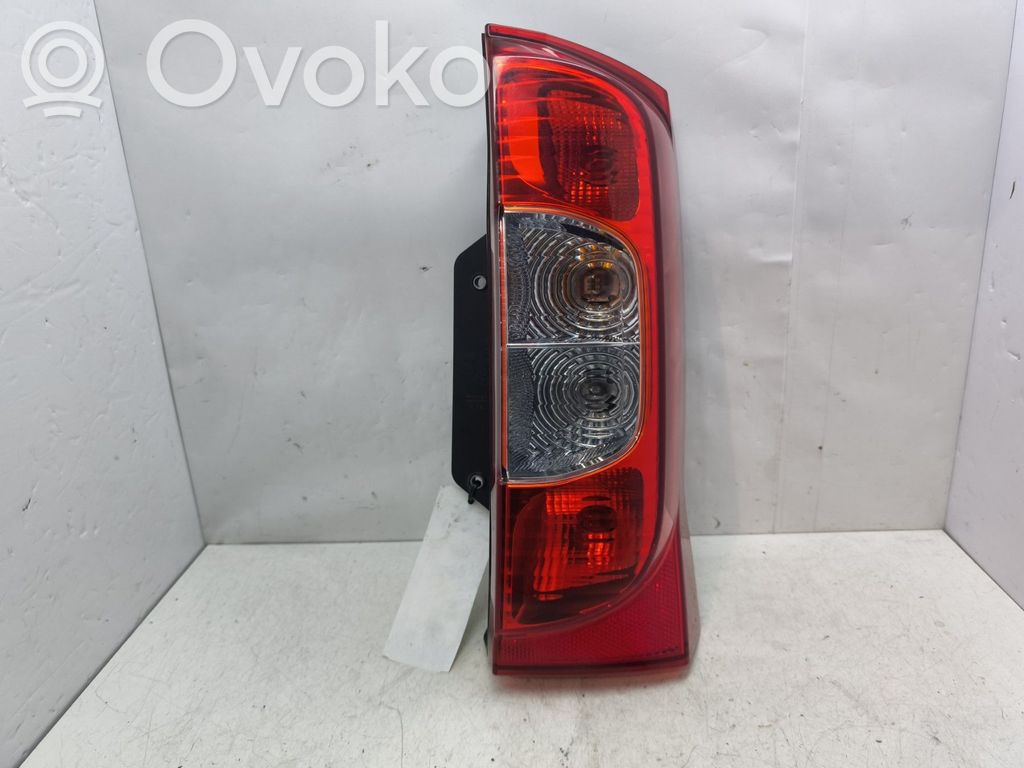 Peugeot Bipper Lampă spate în caroserie 