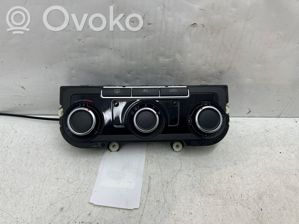 Volkswagen Golf VI Unitate control climatizare 