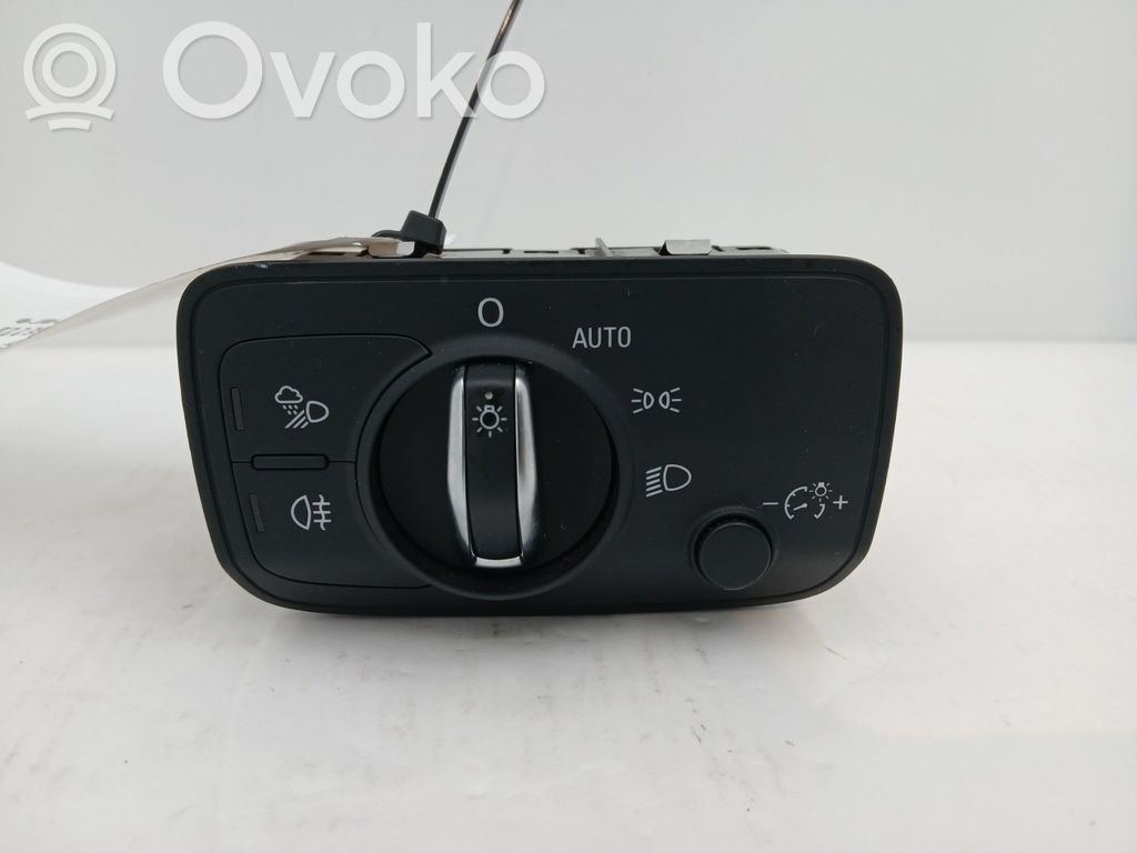 Light switch   8V0941531AR