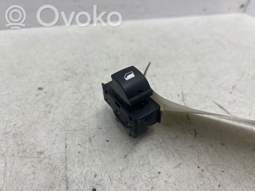 Electric window control switch   98016307ZD