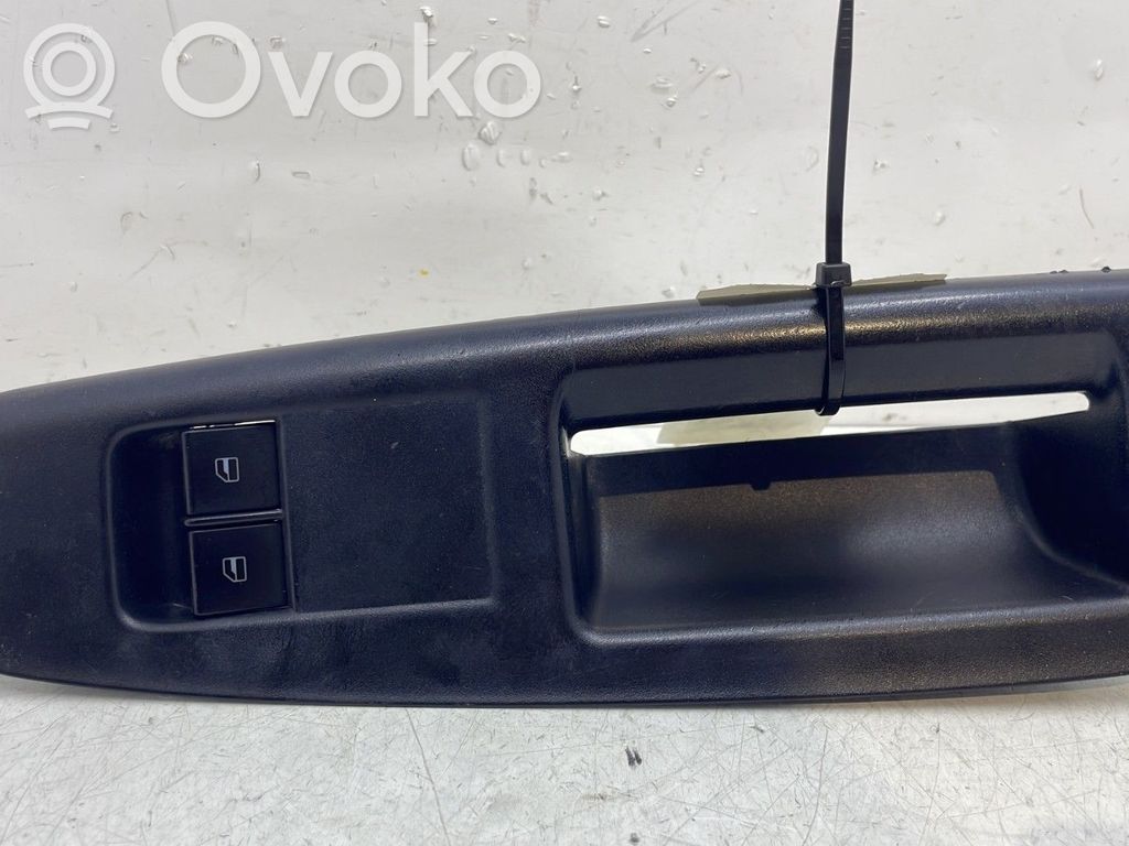Volkswagen Polo IV 9N3 Interruttore di controllo dell’alzacristalli elettrico