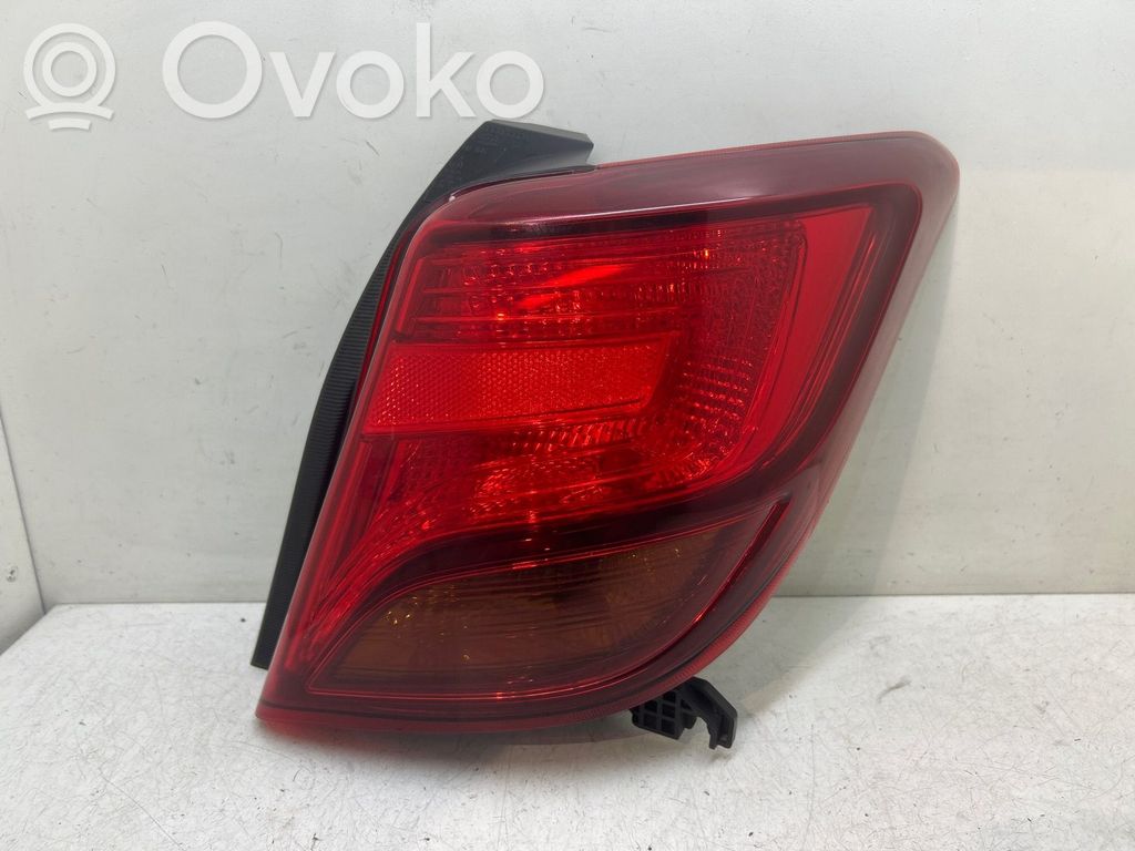Toyota Yaris Lampă spate în caroserie