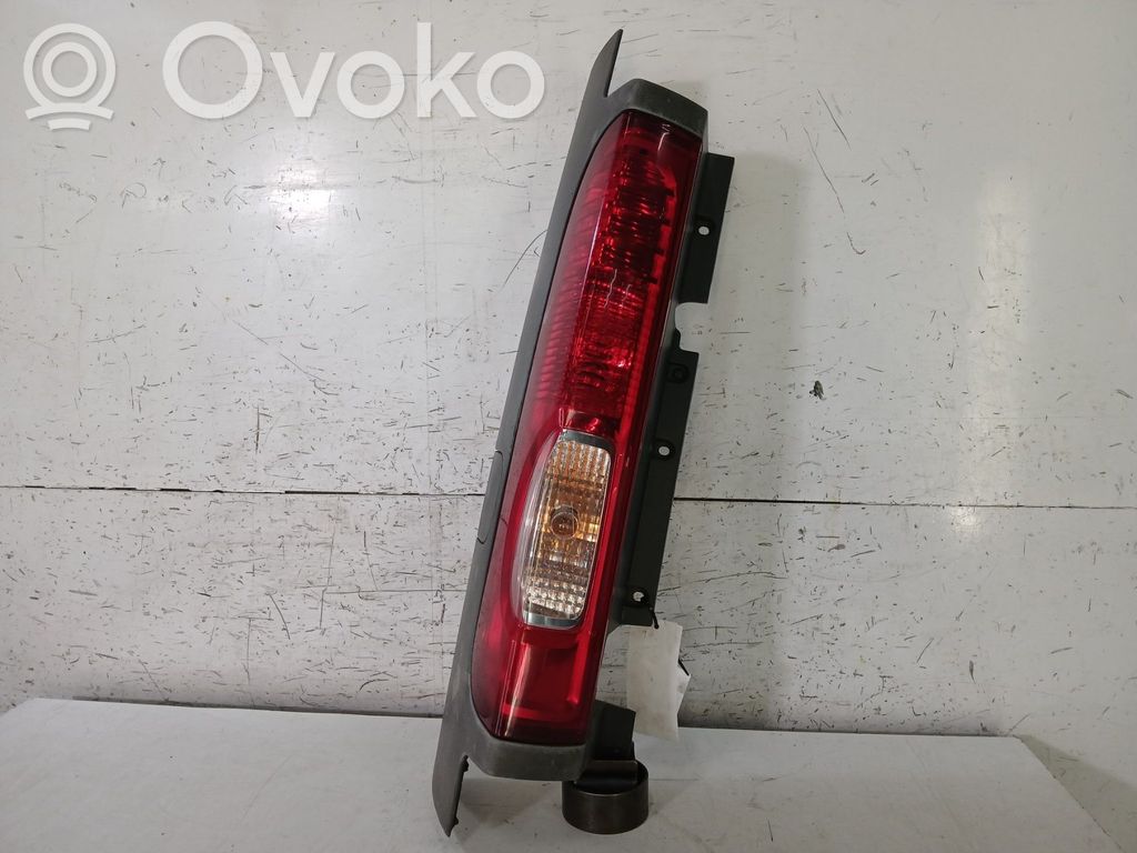 Renault Trafic II (X83) Luci posteriori