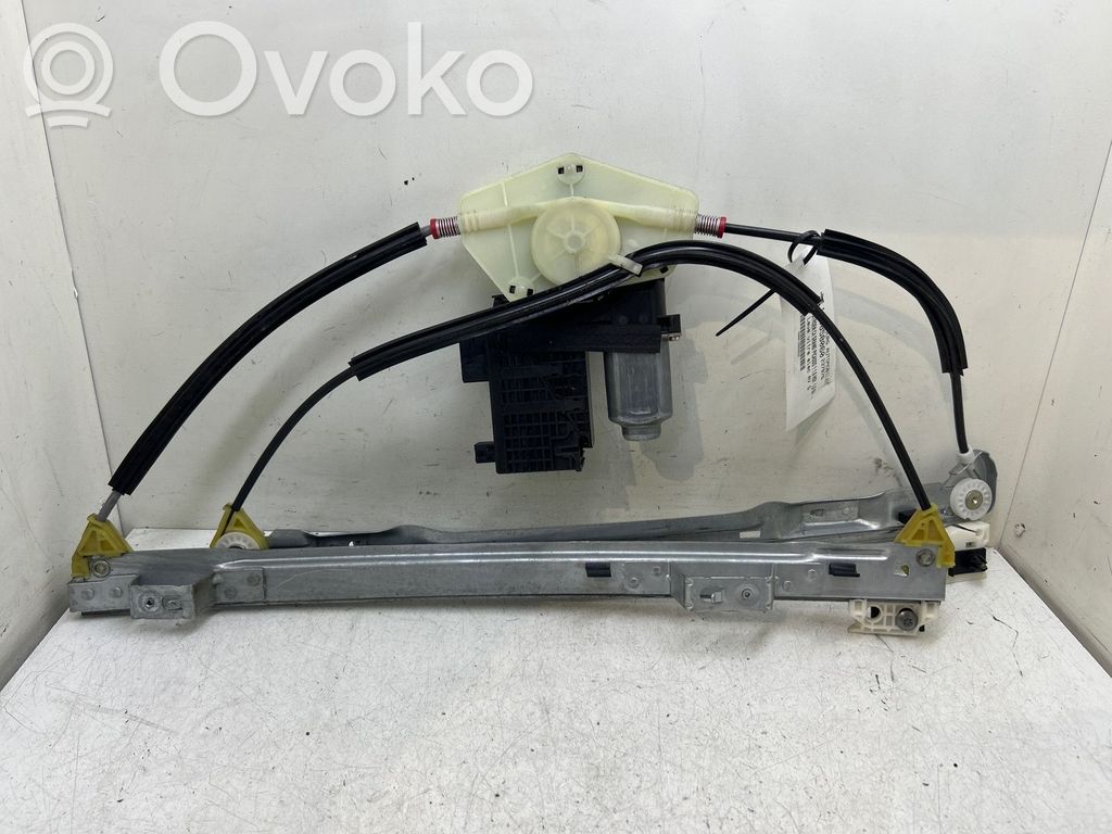 Citroen C4 Grand Picasso Macara ușă față cu motor 