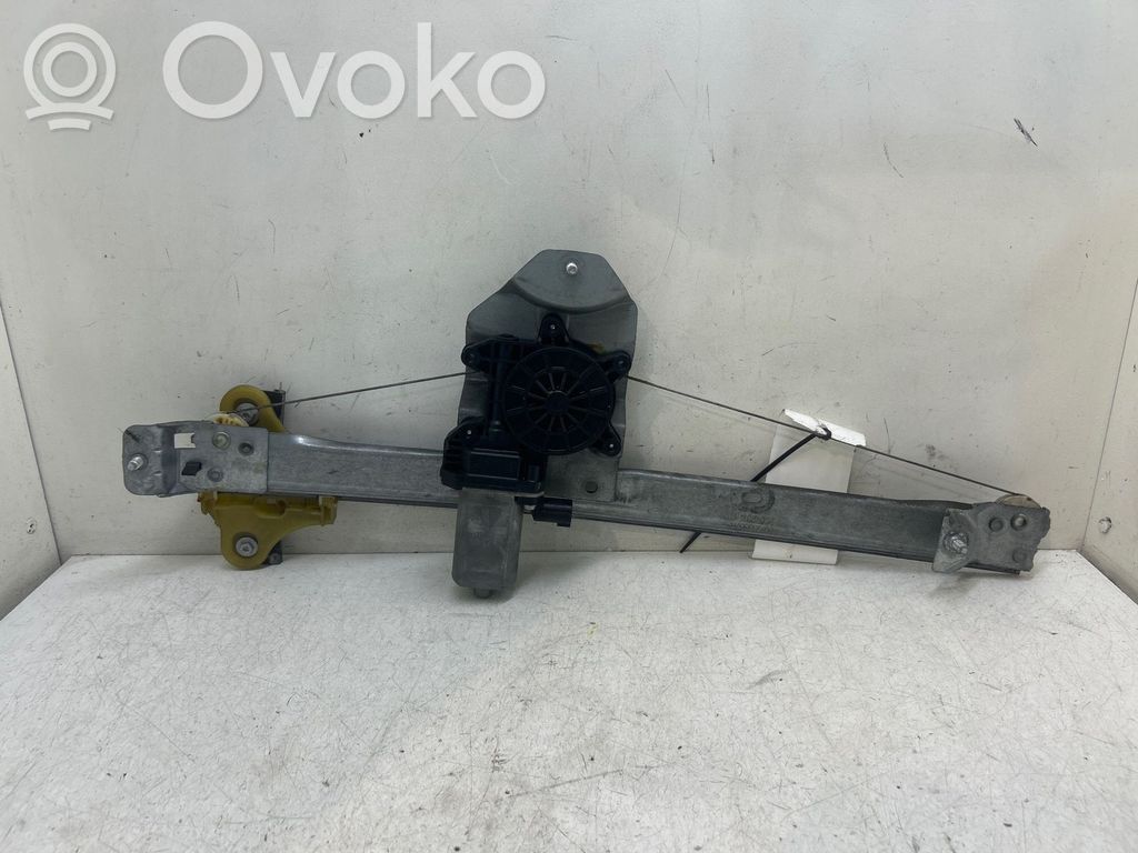 Renault Clio IV Regulador de puerta delantera con motor 