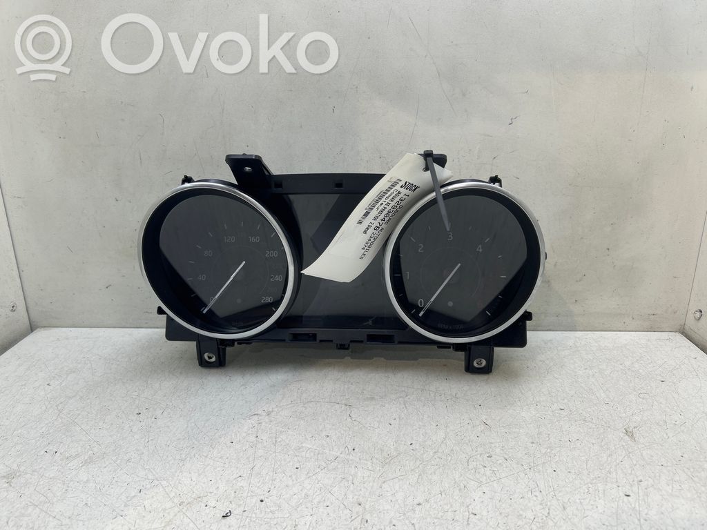 Jaguar XE Speedometer (instrument cluster)