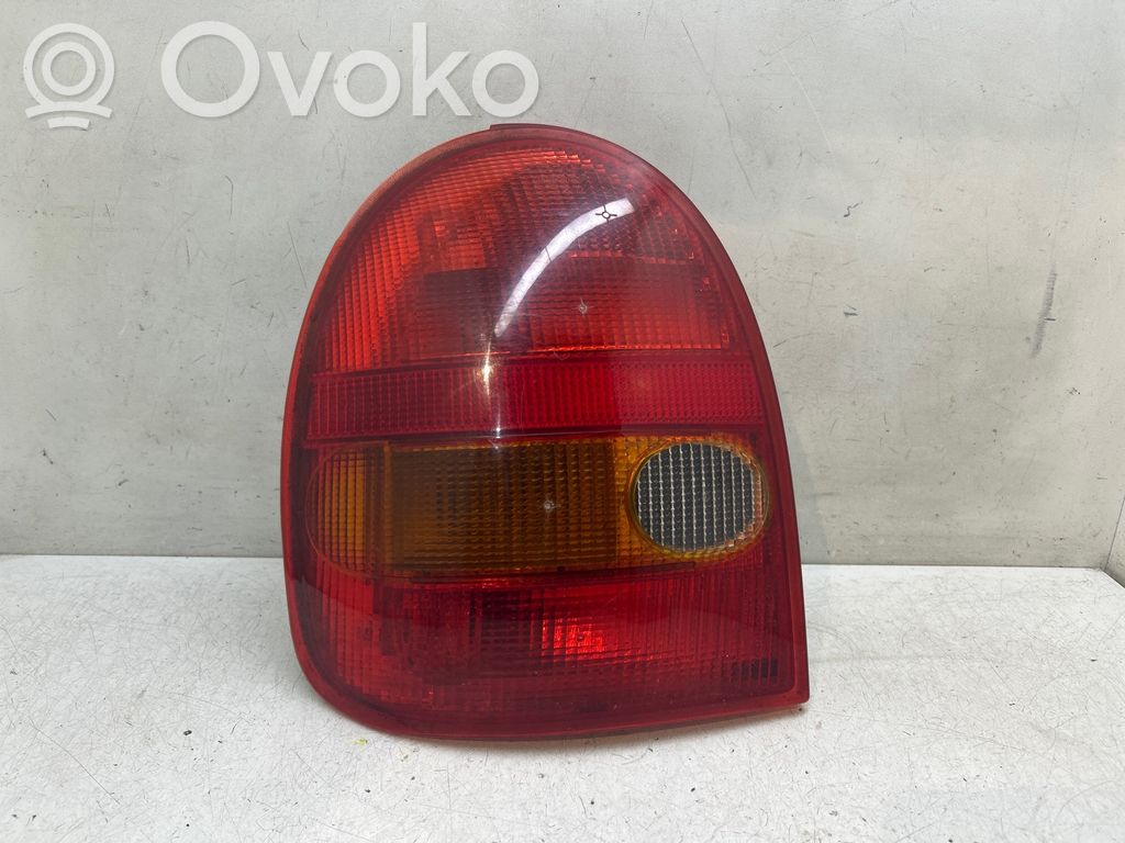 Opel Corsa B Lampă spate în caroserie 