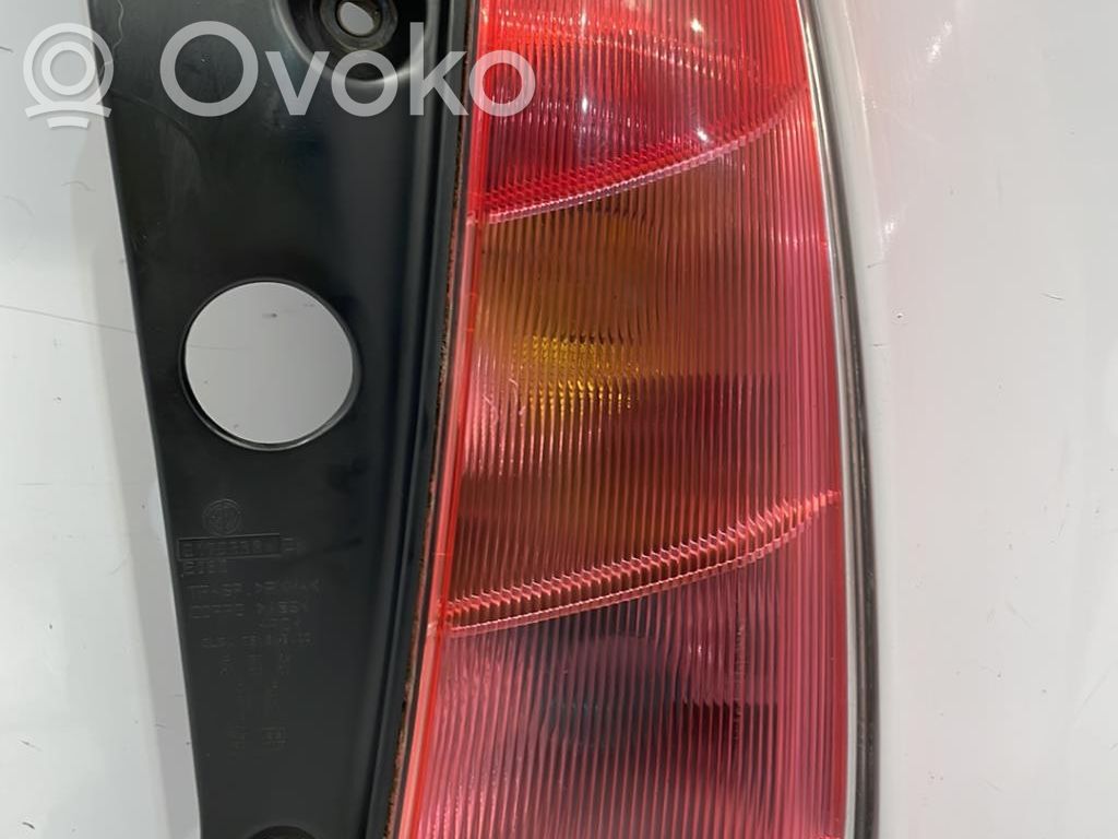 Lancia Ypsilon Lampă spate în caroserie 