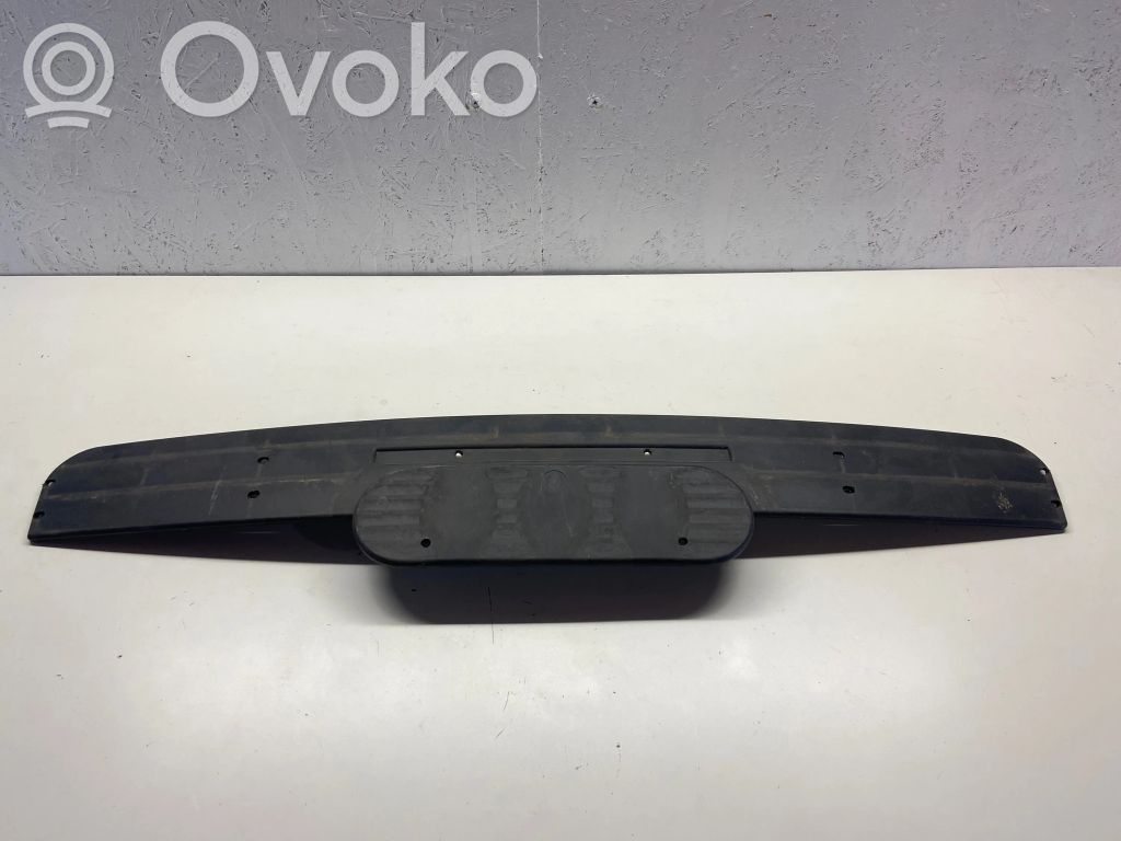 Audi A3 S3 A3 Sportback 8P Front bumper upper radiator grill 