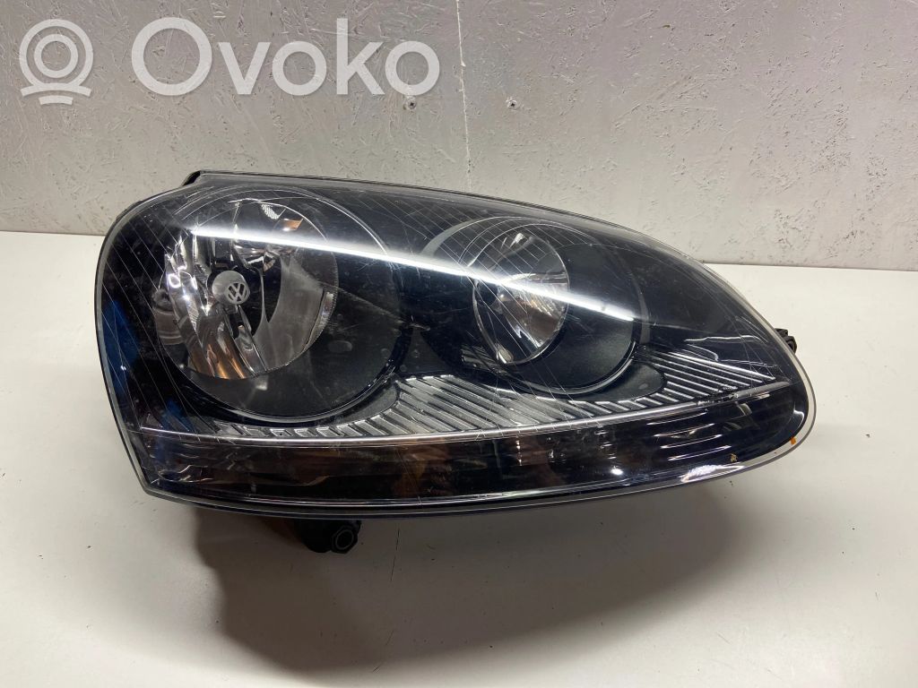 Volkswagen Golf V Lampa przednia 