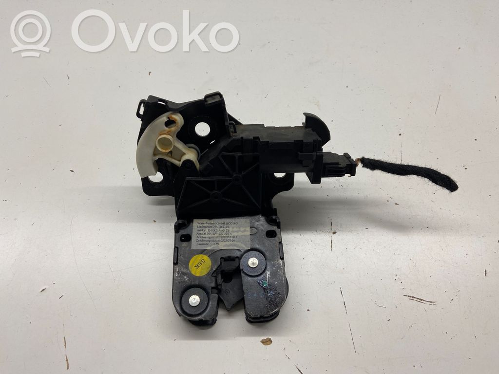 Audi A4 S4 B7 8E 8H Zamek klapy tylnej / bagażnika 