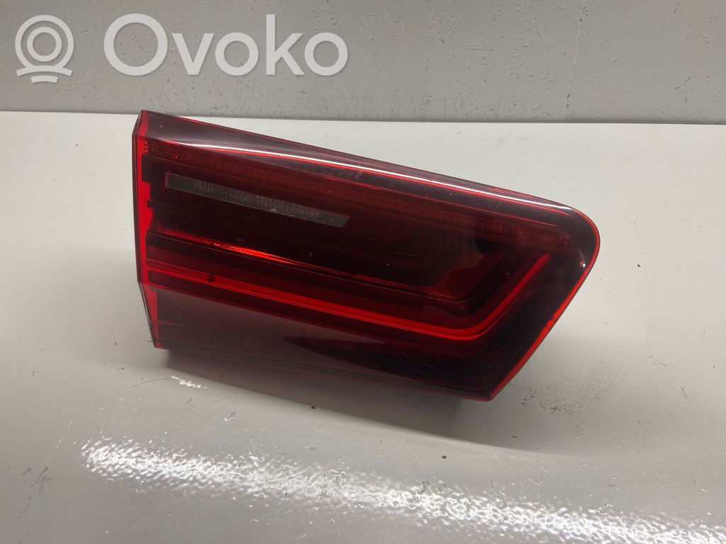 Audi A6 C7 Lampy tylnej klapy bagażnika 