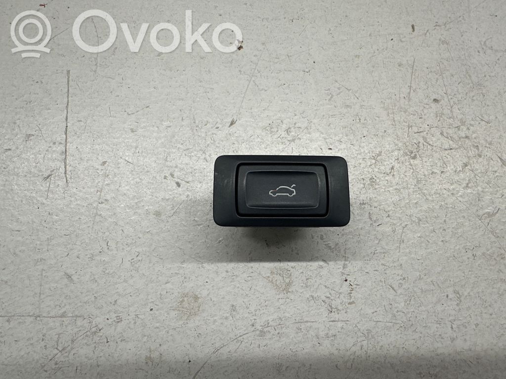 Audi A6 S6 C8 4K Tailgate/boot open switch button 