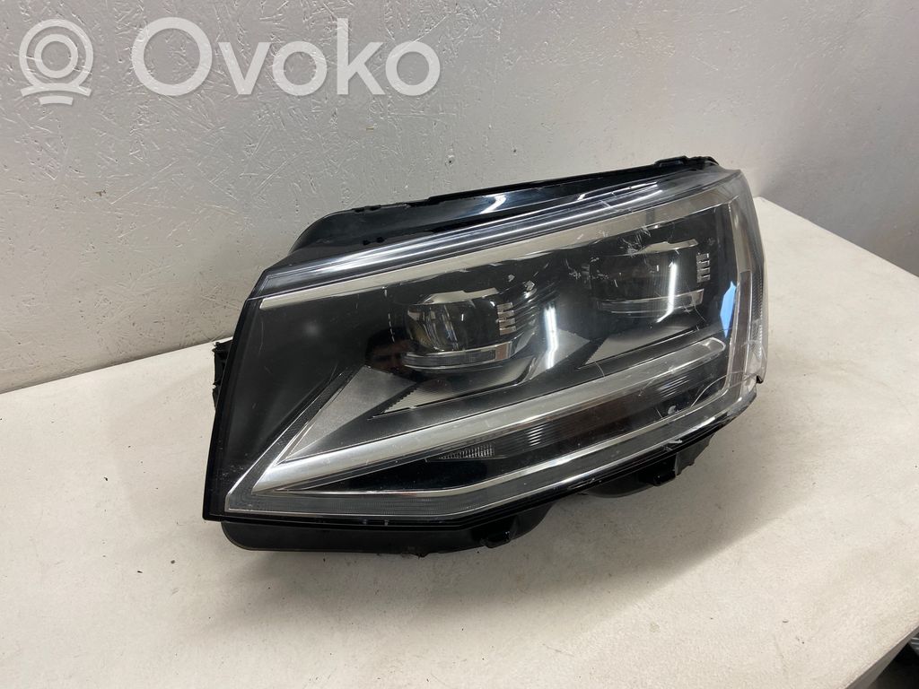 Volkswagen Transporter - Caravelle T6 Lampa przednia 