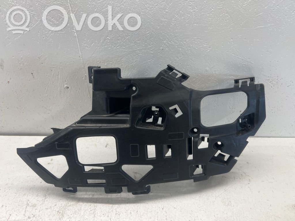 Front bumper mounting bracket   1042767062,31663668