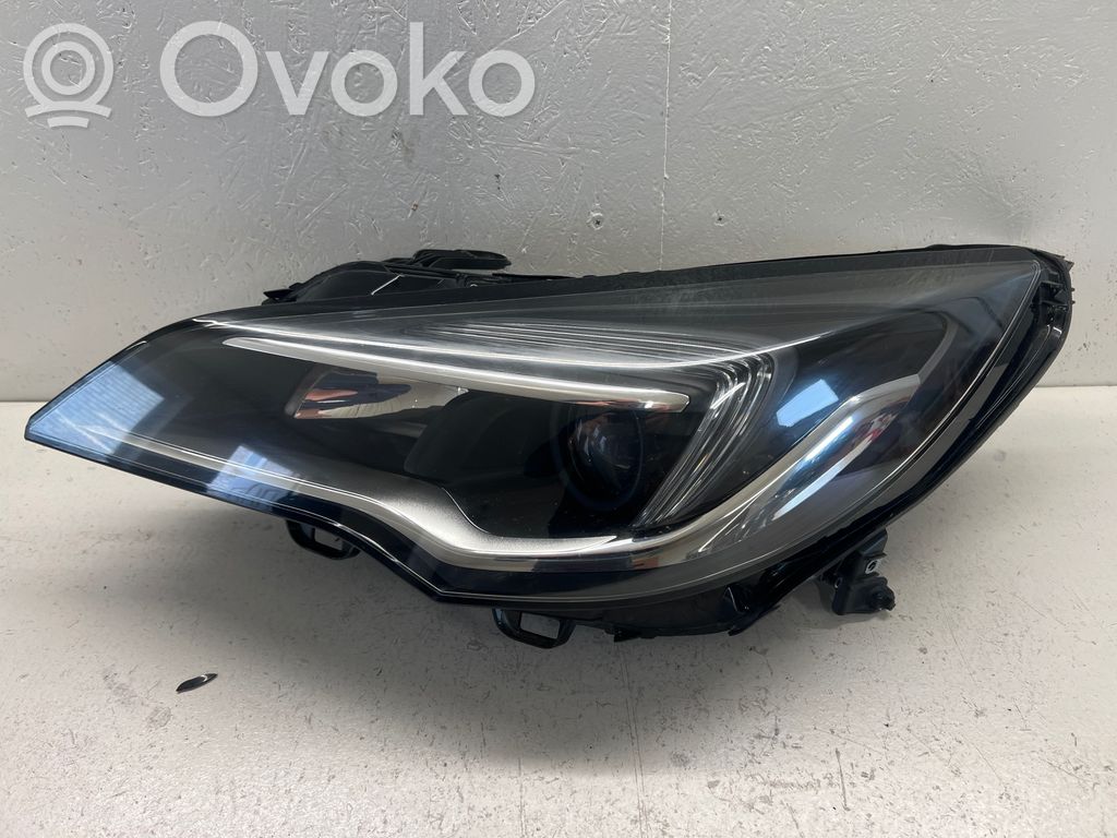 Opel Astra K Scheinwerfer 
