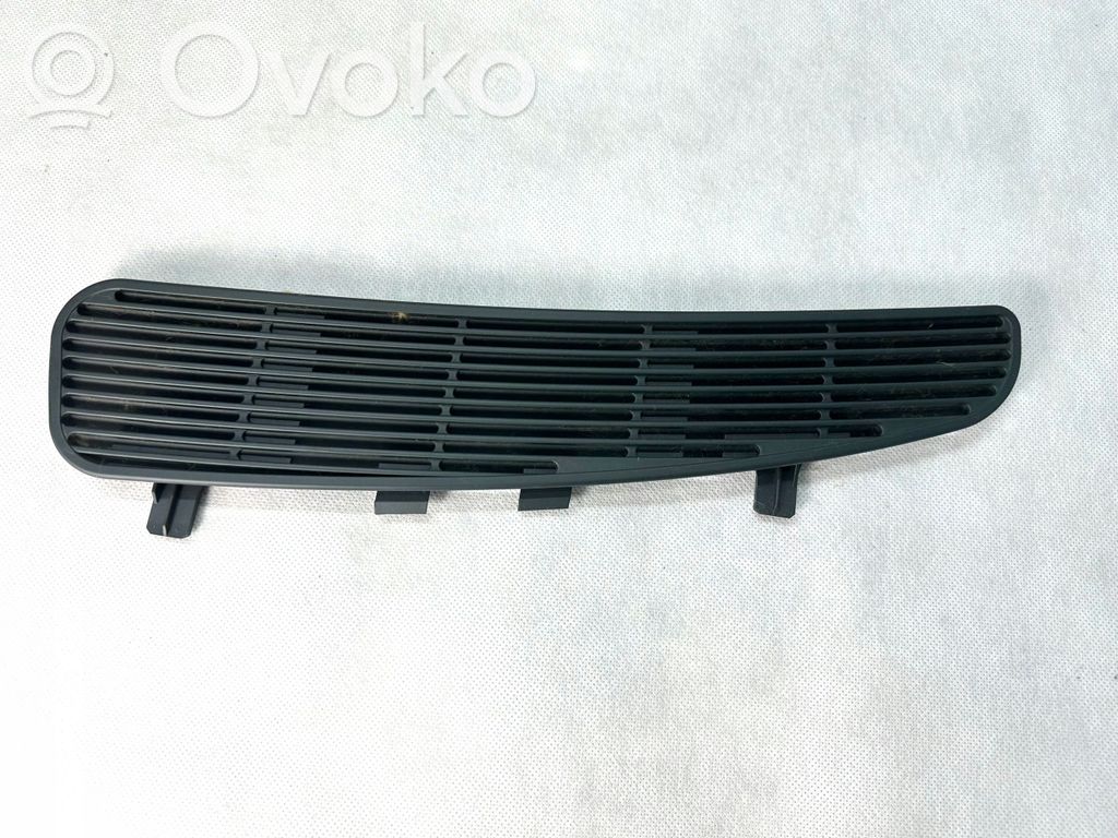 BMW 5 E39 Rear air vent grill 