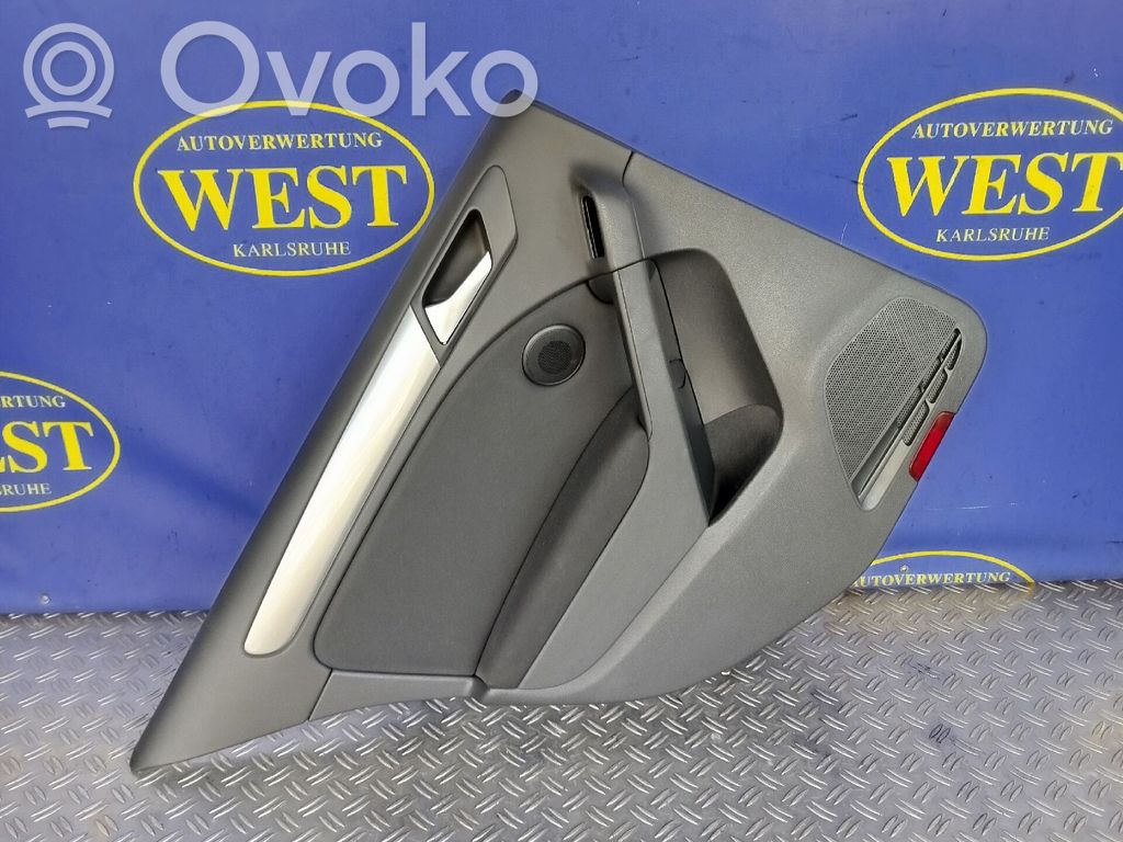 Volkswagen Golf VI Boczki / Poszycie drzwi tylnych 