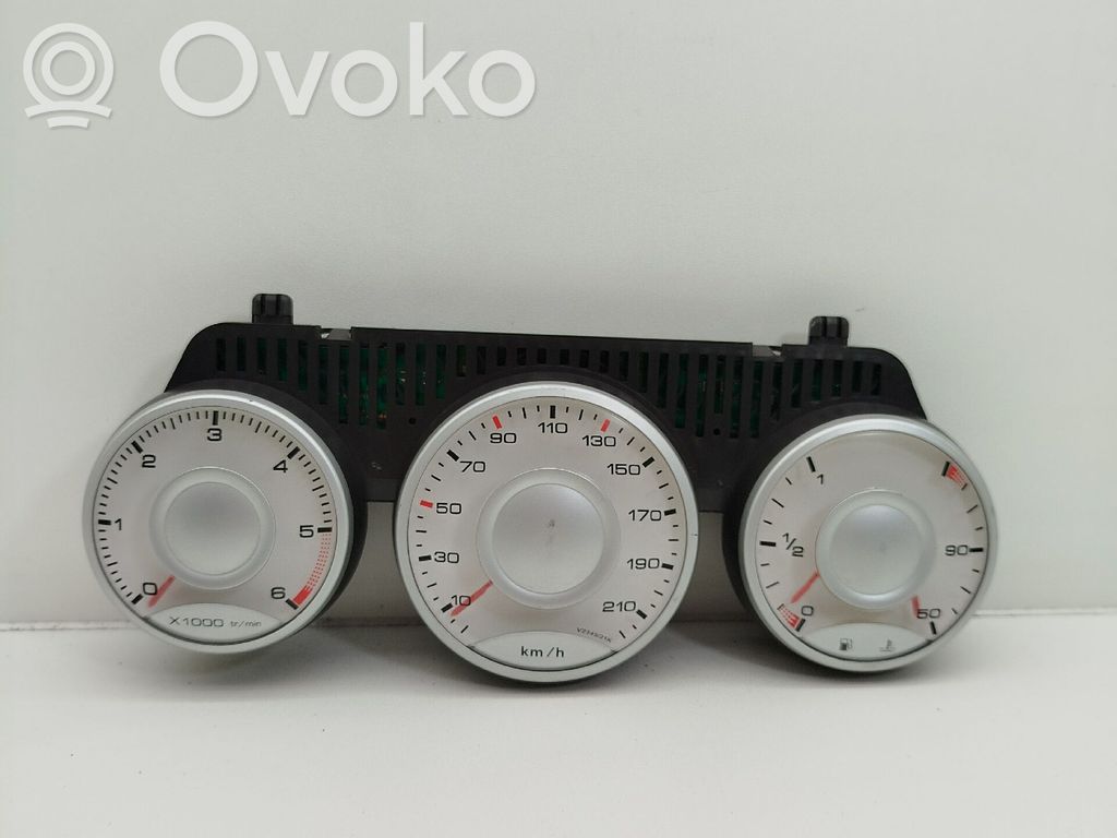 Tahometrs   6105C8,6105XR