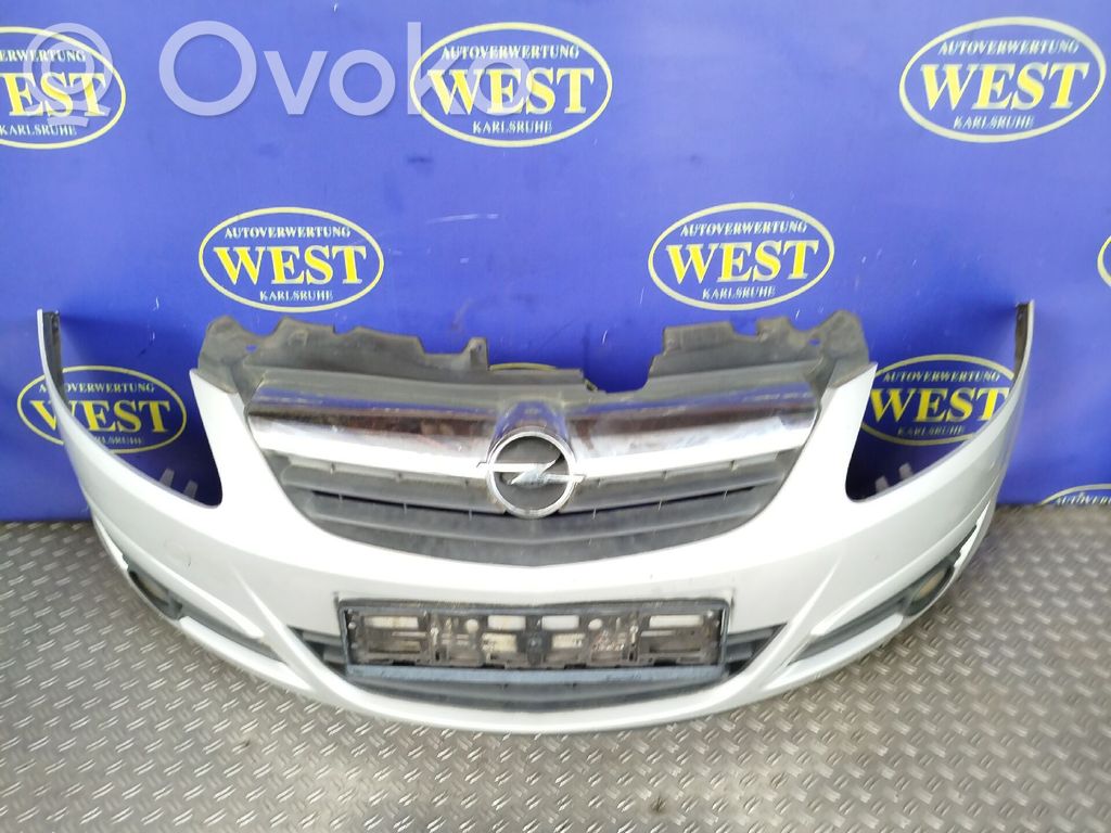 Opel Corsa C Parachoques delantero 