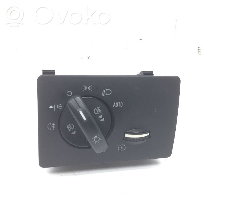 Ford Focus C-MAX Light switch 