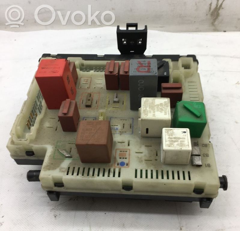Ford Escort Fuse module 