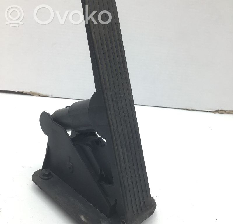 Gaspedal   0002245V017