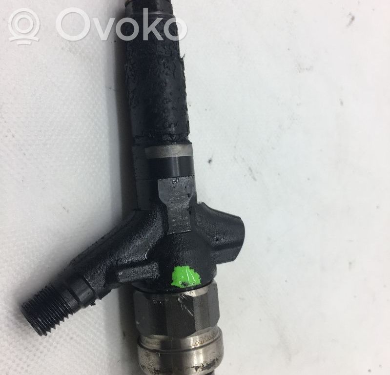 Inyector de combustible   16613AA020