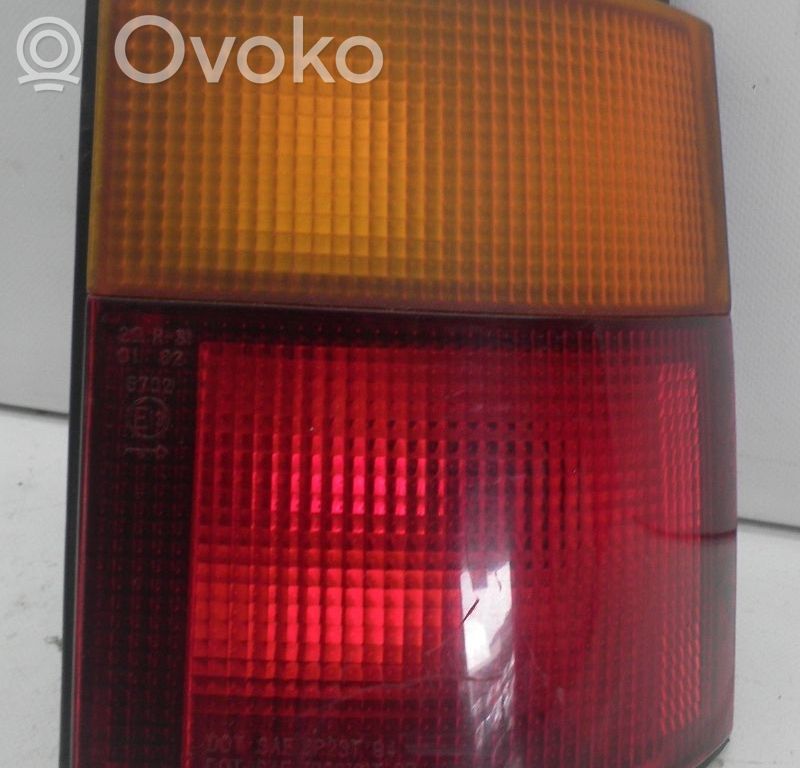 Mazda MPV Galinis žibintas kėbule 
