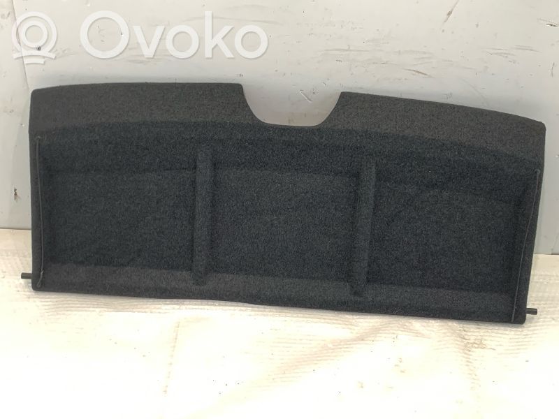 Peugeot 106 Hattuhylly 